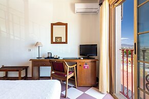 Hotel Avenida Tropical