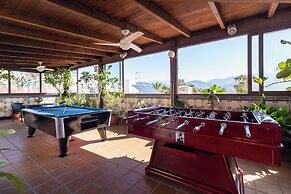 Hotel Avenida Tropical