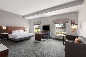 Hampton Inn & Suites Savannah-Airport