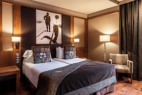 Hotel Val De Neu