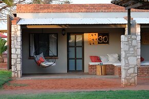 Kalahari Anib Lodge