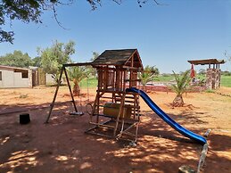 Kalahari Anib Lodge