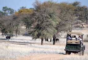 Camelthorn Kalahari Lodge