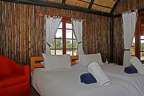 Camelthorn Kalahari Lodge