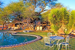 Camelthorn Kalahari Lodge