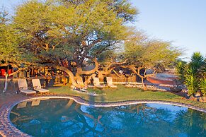 Camelthorn Kalahari Lodge