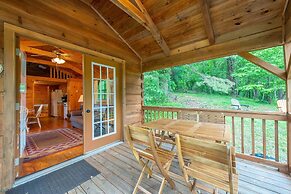 Engadine Inn & Cabins