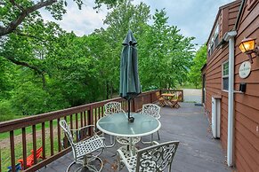 Engadine Inn & Cabins