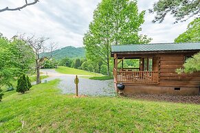 Engadine Inn & Cabins