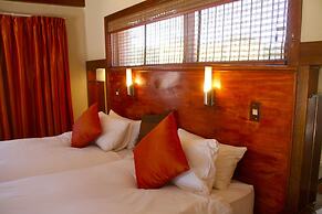 Zebra Kalahari Lodge