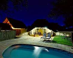 Zebra Kalahari Lodge