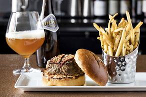 Archer Hotel Old Town Alexandria