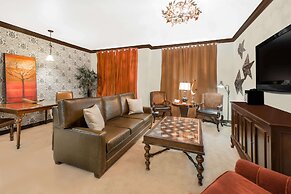 Hawthorn Suites by Wyndham Lubbock