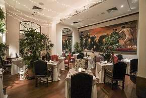 La Mision Hotel Boutique