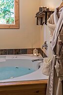 Carson Ridge Luxury Cabins