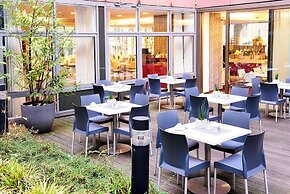 Garner Berlin Gendarmenmarkt, an IHG Hotel