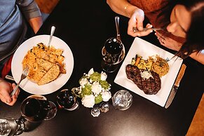 Oregon Garden Resort