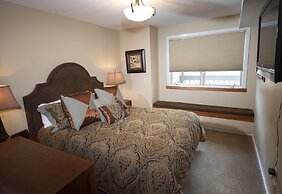 Mountain Lodge at Okemo