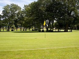 North Shore Hotel & Golf Club