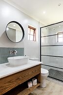 Hippo Hollow Country Estate