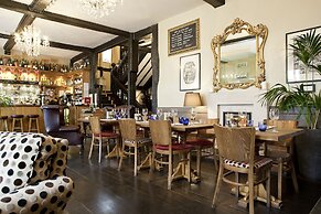 The George Hotel
