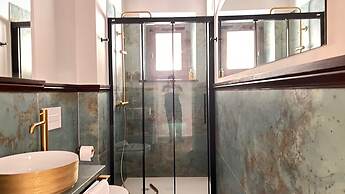 El Ladron de Agua Palacete