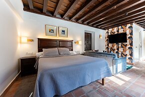 El Ladron de Agua Palacete