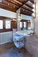 Gar Anat Hotel Boutique