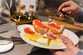 Gar Anat Hotel Boutique