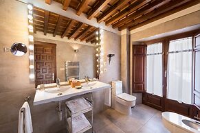 Gar Anat Hotel Boutique