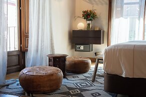 Gar Anat Hotel Boutique