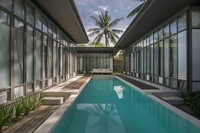 SALA Phuket Mai Khao Beach Resort