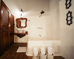 Alfiz Hotel Boutique