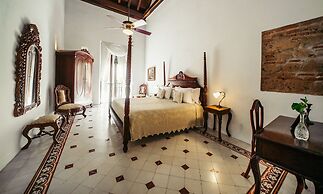 Alfiz Hotel Boutique