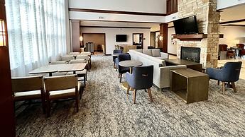 Staybridge Suites Milwaukee West-Oconomowoc by IHG