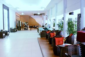 The Cha-am Methavalai Hotel