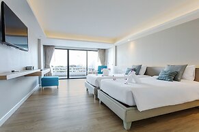 The Cha-am Methavalai Hotel