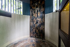 Peace Laguna Resort & Spa