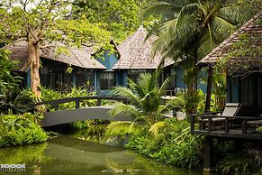 Peace Laguna Resort & Spa