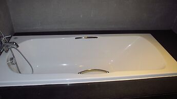 Peace Laguna Resort & Spa