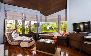 Peace Laguna Resort & Spa