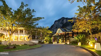 Peace Laguna Resort & Spa