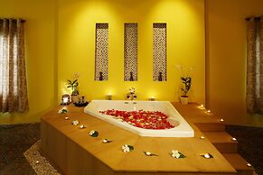 Peace Laguna Resort & Spa