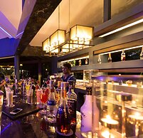 Peace Laguna Resort & Spa