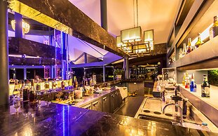 Peace Laguna Resort & Spa