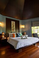 Peace Laguna Resort & Spa