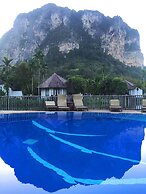 Peace Laguna Resort & Spa