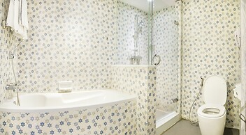 Jomtien Palm Beach Hotel And Resort