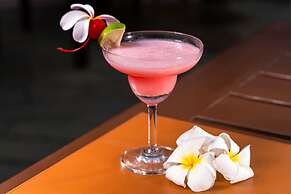 Jomtien Palm Beach Hotel And Resort