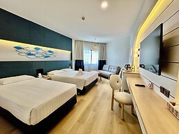 Jomtien Palm Beach Hotel And Resort